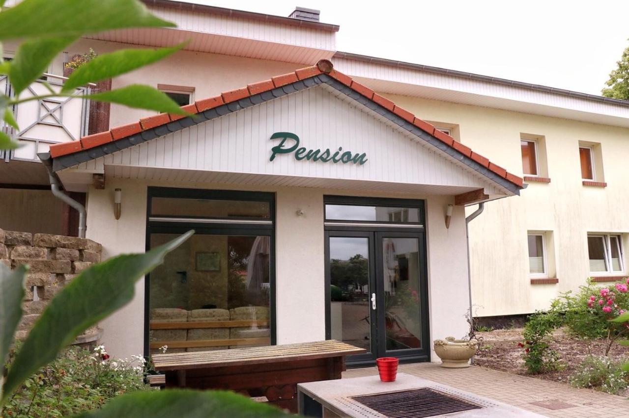 Pension " Zu Den Linden" Trin Trinwillershagen 외부 사진